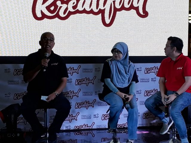 Kepala Subdirektorat Pasar Segmen Retail Bekraf, Muhammad Jufry saat jumpa pers di Matos, Kamis (18/10/2018). Kepala Subdirektorat Pasar Segmen Retail Bekraf, Muhammad Jufry saat jumpa pers di Matos, Kamis (18/10/2018).