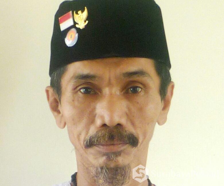 Pengasuh Yayasan Pondok Pesantren (Ponpes) “UNIQ” Nusantara, KH M Abdul  GHufron Al Bantani