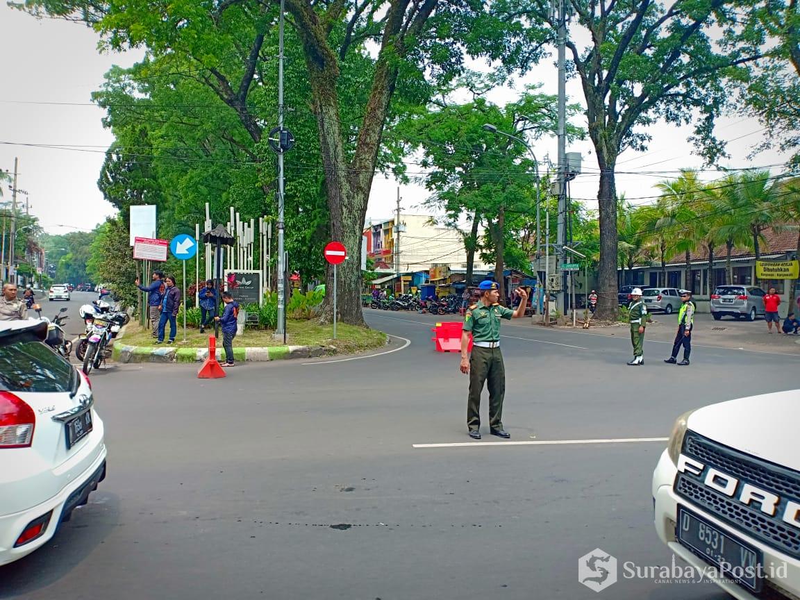Rekayasa Lalin di Jalan Jakarta yang dijadikan satu arah terlihat lancar.