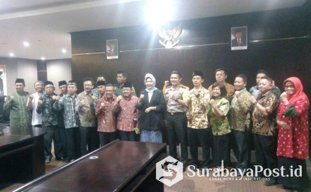 IMG-20190315-WA0085 Walikota Hj Dewanti Rumpoko bersama Forkopimda sepakat melarang kampanye pemilu menggunakan fasilitas pemerintah, tpatut ibadah dan pendidikan.
