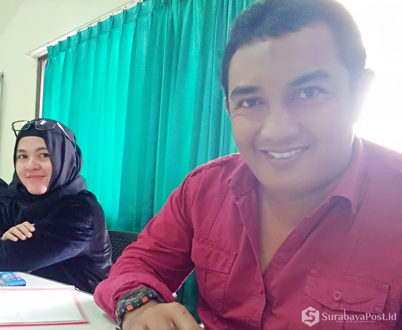 Suwito, Mahasiswa Magister Ilmu Hukum Universitas Widyagama Malang bersama Anna Mazalena dalam diskusi menyambut Dies Natalis ke 48 kemarin.