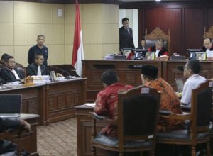 Suasana persidangan terkait PHPU legislatif di MK