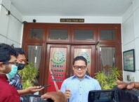 Kasi Intelijen Kejari Kota Malang, Eko Budisusanto memberikan keterangan kepada wartawan