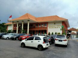 Pengadilan Negeri Kelas 1A Kota Malang, tempat berlangsungnya persidangan