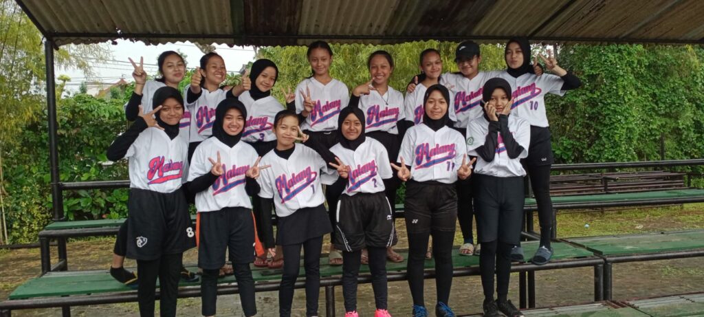 Tim Softball Kota Malang Porprov VII