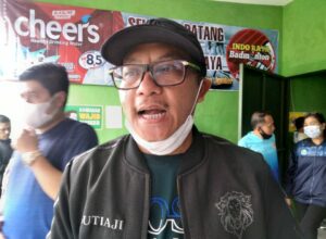 Walikota Malang, H Sutiaji saat meninjau para atlet Kota Malang di Porprov Jatim VII, Jember (ist)