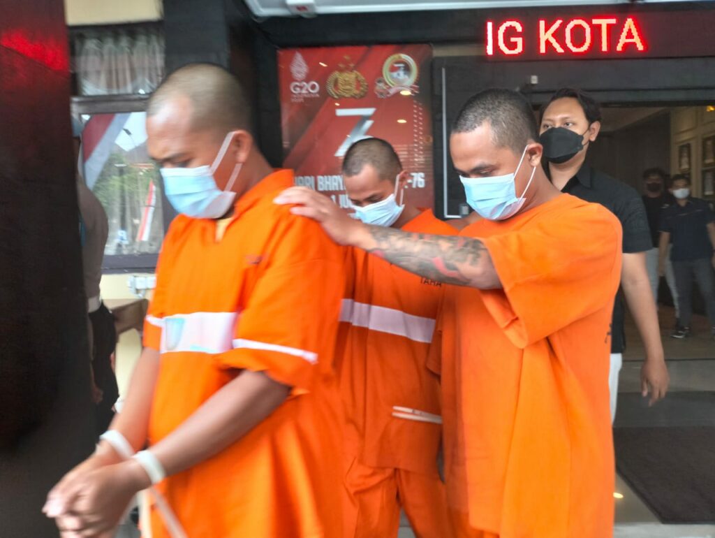 Kawanan begal digiring petugas Satreskrim Polresta Malang Kota (ft.cholil)