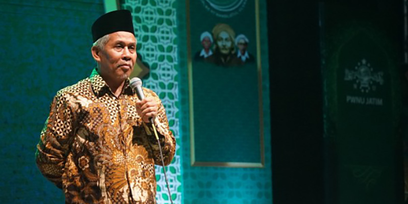 Ketua PWNU Jawa Timur  KH Marzuqi Mustamar