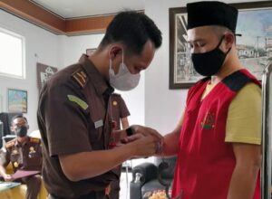 Pelaksanaan Restorative Justice yang digelar Kejaksaan Negeri Batu pada kasus pencurian motor