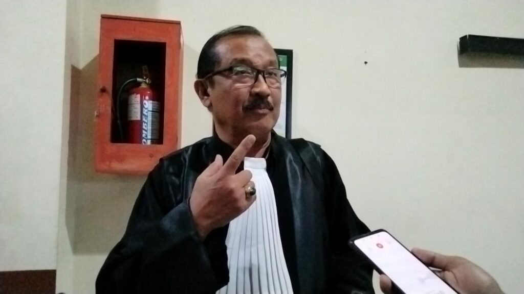Suhendro Priyadi, SH, MH, kuasa hukum Bambang Sugiarto (ft.cholil)