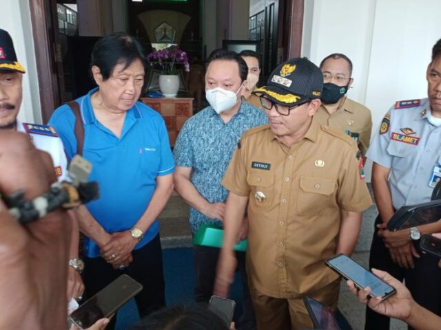 Walikota Malang, H Sutiaji saat memberikan keterangan kepada wartawan (ist)