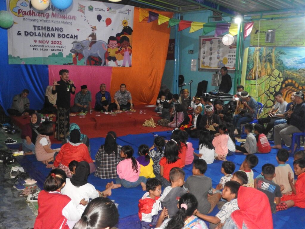 Festival Padang Bulan anak kampung warna warni di bawah rembulan (ist)