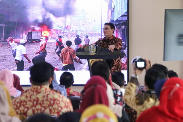 Anggota Komisi X DPR RI yang juga Wakil Ketua MPR RI Ahmad Basarah menggelar kegiatan Dengar Pendapat Masyarakat (DPM) di Malang, Kamis 17 November 2022. (ist)
