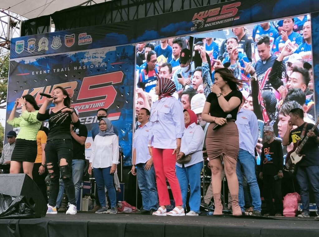 Promosi “Wisata Kota Batu” Event KWB Super Adventure 5, Ribuan Rider Motor Jelajah Desa