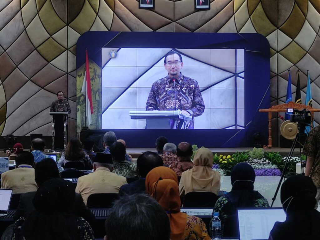 Rektor Universitas Brawijaya, Prof Widodo saat membuka acara dihari kedua, Sabtu (11/02/2023) sekaligus menjadi pembicara dalam pertemuan Sidang Paripurna MSA PTN BH