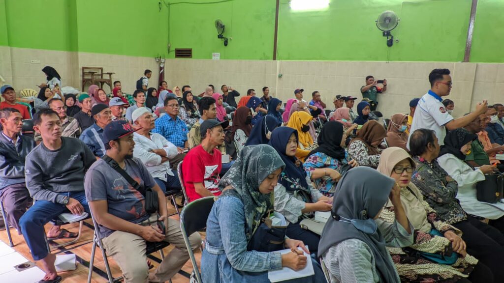 Masyarakat antusias mengikuti program penyuluhan PTSL oleh BPN bersama Kejaksaan Negeri Kota Malang