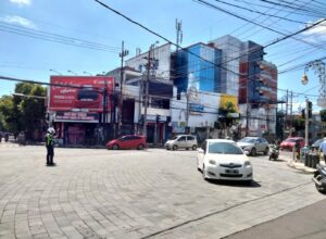 Uji coba satu arah di kawasan Kayutangan atau Jalan Basuki Rahmat