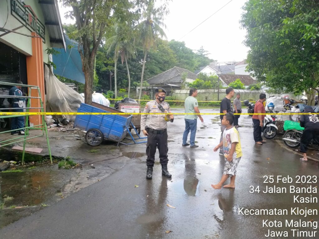 Lokasi penemuan granat nanas di Tempat Pembuangan Sampah (TPS) yang terletak di Jalan Seram Kelurahan Kasin Kecamatan Klojen Kota Malang. (istimewa)