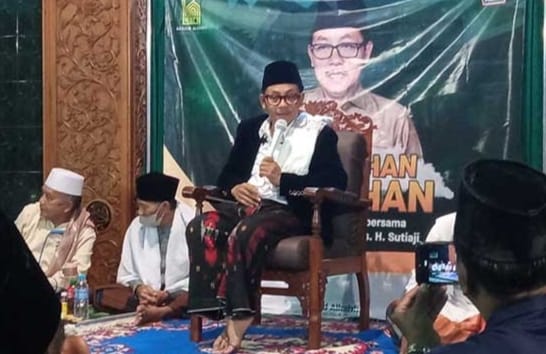 Walikota Malang H Sutiaji memberikan tausiah saat Safari Ramadhan di Masjid Al Kahfi Purwantoro (ist)