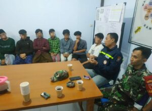 Puluhan remaja pelaku Prank Pocong di Makam Samaan, Klojen, Kota Malang diamankan Polresta Malang Kota (ist)