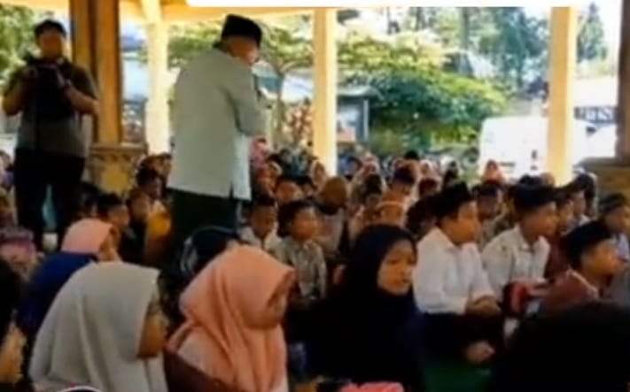 Komisaris PT Anugerah Citra Abadi (ACA) Malang Iwan Kurniawan, santuni ribuan anak yatim se Malang Raya (istimewa)