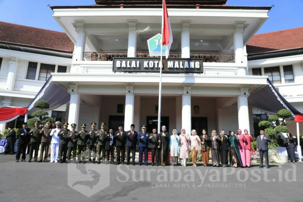 Walikota Malang H Sutiaji pose bersama dengan jajaran Forkopimda Kota Malang