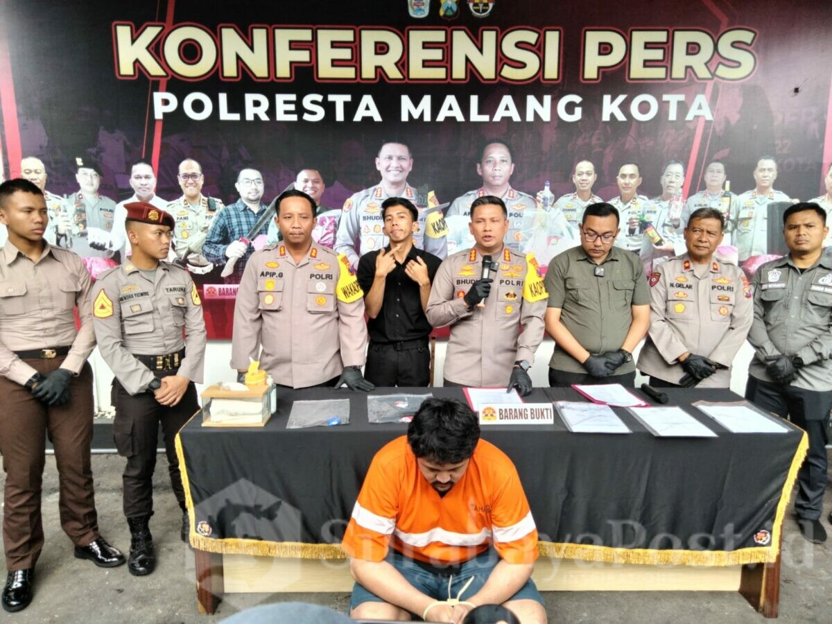 Polresta Malang Kota menggelar konferensi pers hasil ungkap pelaku penipuan Investasi bodong HP