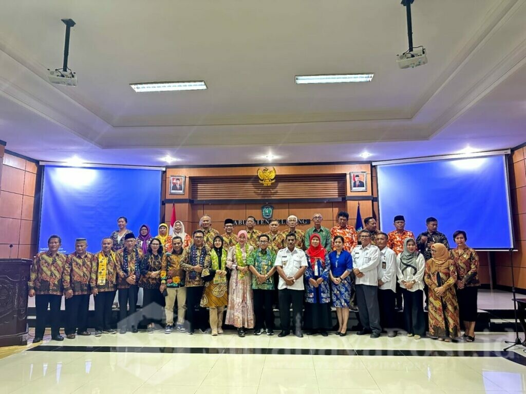 Walikota Malang, H Sutiaji dan Bupati Belitung, Sahani Saleh beserta jajaran, pose bersama (ist)