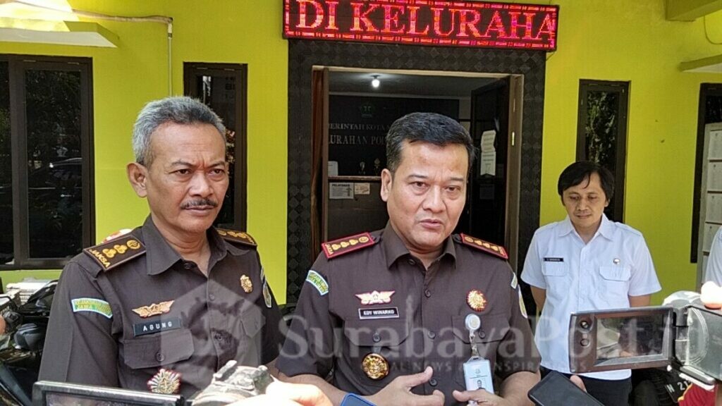 Kepala Kejaksaan Negeri Kota Malang, Edy Winarko, SH, MH saat memberikan keterangan kepada wartawan terkait kegiatan Baksos
