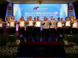 Kapolresta Malang Kota Terima Penghargaan Kapolda dalam Musrenbang Polda Jatim. (Dok.humas Polresta)