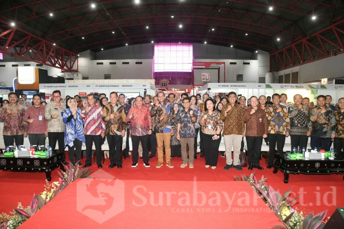 Wakil Menteri Hukum dan Hak Asasi Manusia (Wamenkumham), Edward Omar Sharif Hiariej menutup secara resmi kegiatan Temu Bisnis Tahap VI di Jakarta International (JI) Expo, Jakarta, Sabtu (05/08/2023).