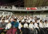 Ribuan santri se Jawa Timur pendukung Timnas Indonesia VS Turkmenistan pada laga persahabatan di Gelora Bung Tomo, Surabaya