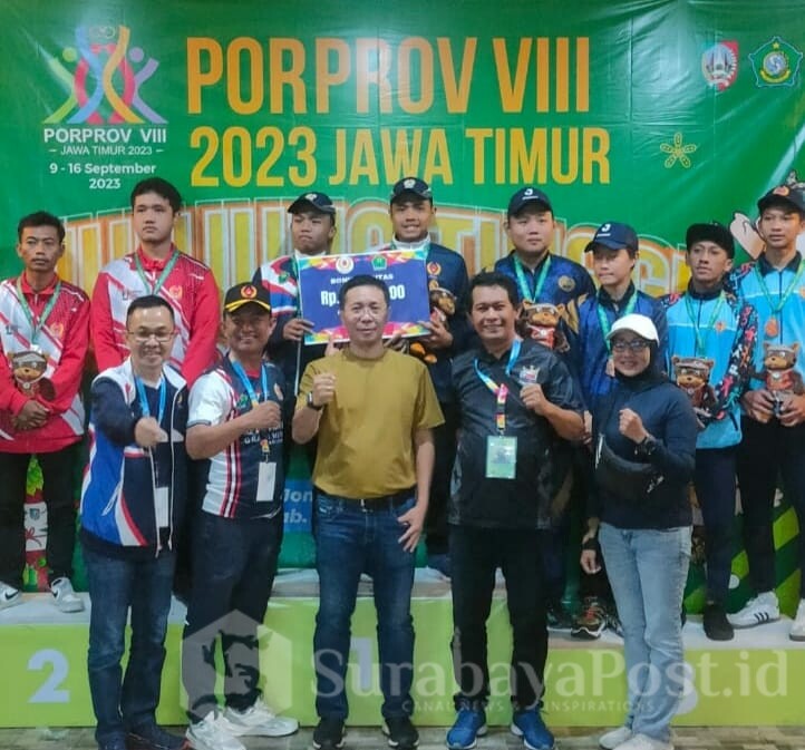 Tim Biliard Kota Malang peraih medali emas di ajang Porprov VIII Jatim