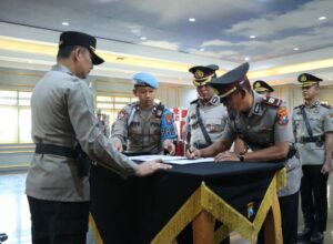 Kombes Pol Budi Hermanto Pimpin Sertijab 4 Pejabat Utama Polresta Malang Kota
