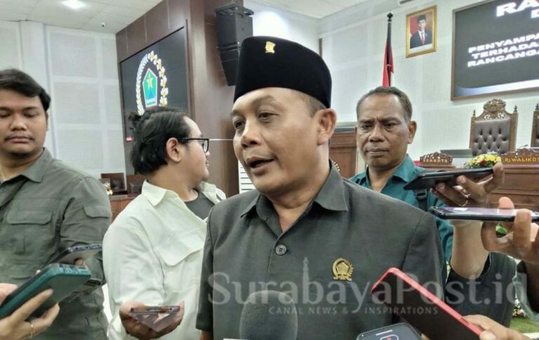 Ketua DPRD Kota Malang, I Made Riandiana Kartika
