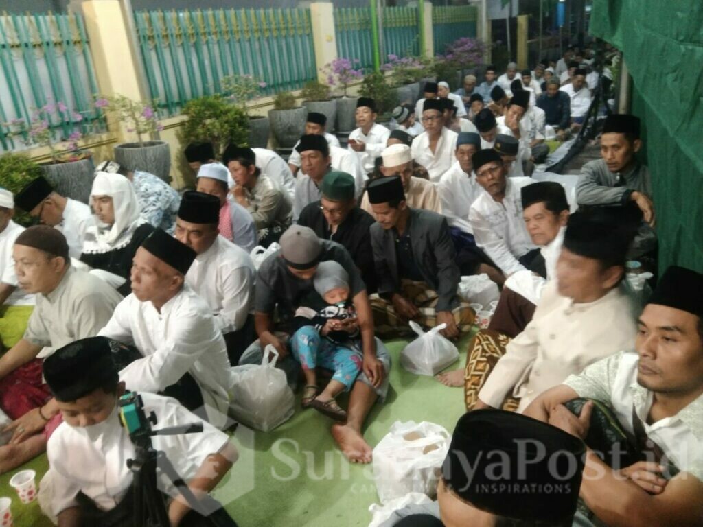 Pengajian rutin yang digelar jamaah taklim Senin malam Selasa (SMS) di Gading Kasri, Kecamatan Klojen Kota Malang Jawa Timur