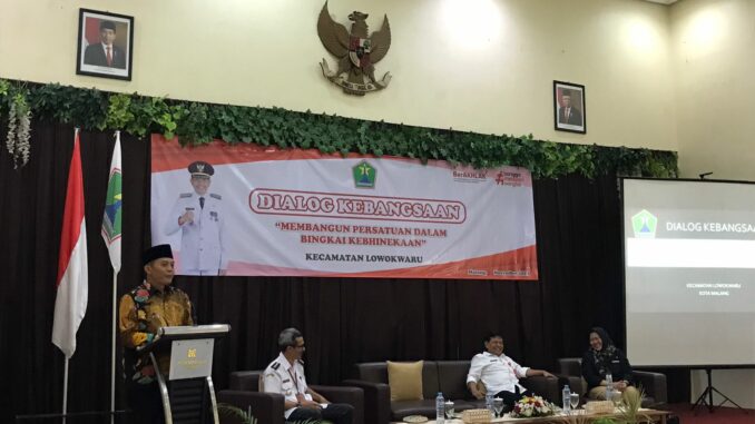Ketua DPRD Kota Malang, I Made Riandiana Kartika saat menjadi Narasumber Dialog Wawasan Kebangsaan bagi warga Kecamatan Lowokwaru di Hotel Montana II (ist)