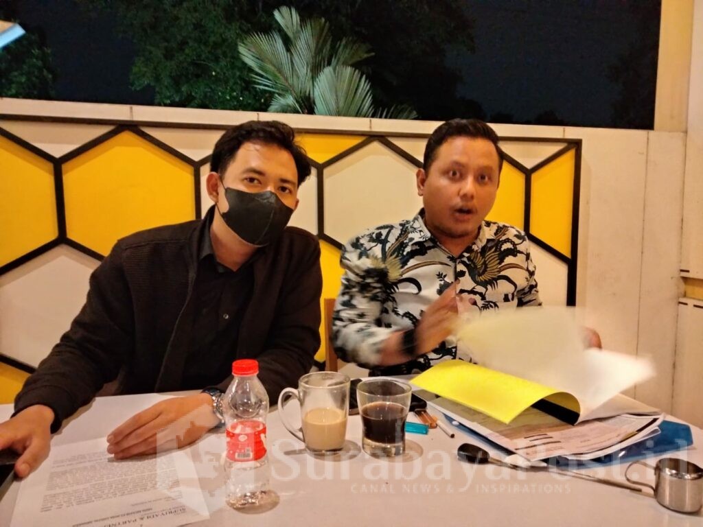 Ahmad Imam Santoso & partner, saat menggelar konferensi pers terkait MCP, pada Senin (27/11/2023) malam.