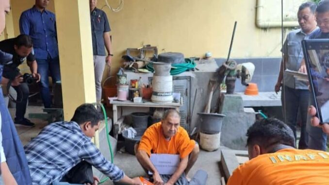 Satreskrim Gelar Rekonstruksi, 7 Adegan Diperagakan Pelaku Mutilasi di Jalan Serayu Kota Malang