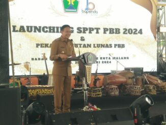 Pj. Walikota Malang, Wahyu Hidayat saat Launching SPPT PBB 2024 di Balaikota Malang, Senin (29/01/2024)