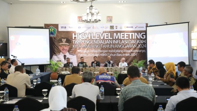 Pj. Walikota Malang, Wahyu Hidayat fokus kendalikan inflasi jelang Pemilu dan Imlek. (Dok. Prokompim)