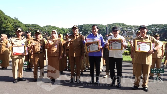 4 Organisasi Perangkat Daerah Pemkot Malang Sabet Penghargaan Dari Pj. Walikota Wahyu Hidayat. (ist)