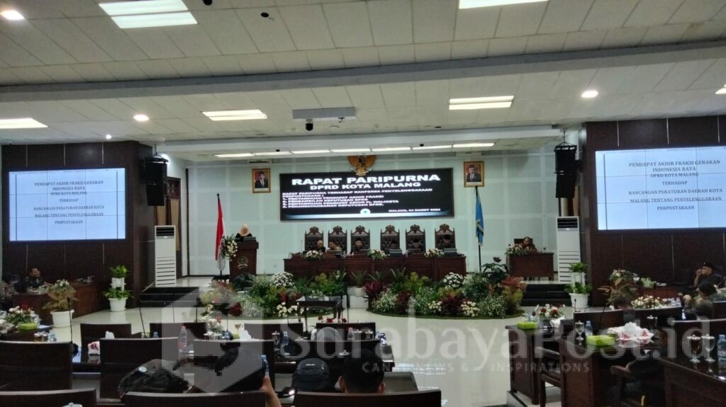 Paripurna, Enam Fraksi DPRD Kota Malang Setujui Ranperda Penyelenggaraan Perpustakaan.