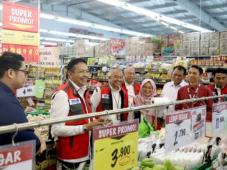 Respon kenaikan harga, Pj. Walikota Malang, Wahyu Hidayat beserta jajaran lakukan Sidak di beberapa pasar. (Dok. Prokompim)