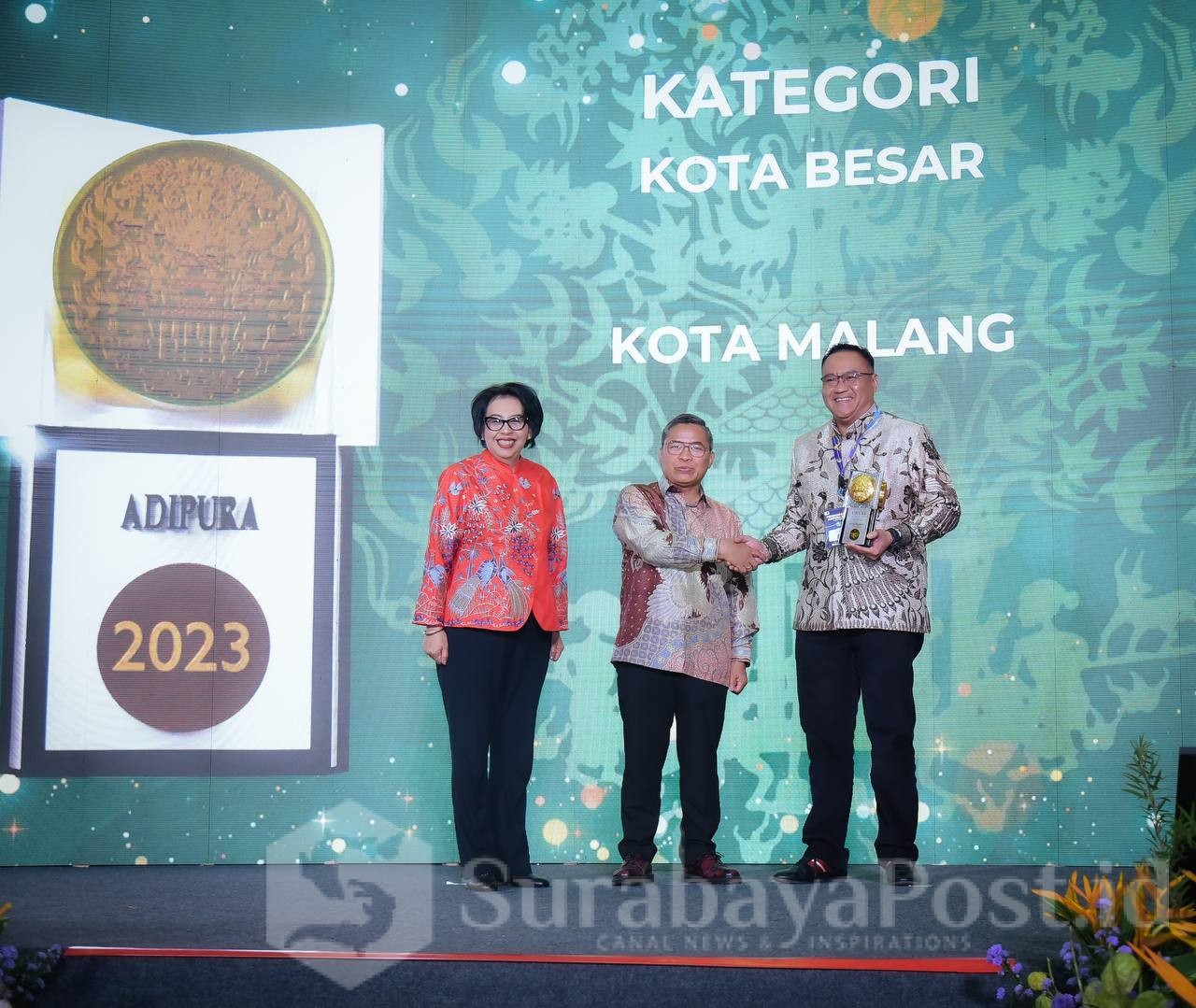 Kota Malang Kembali Raih Adipura Kategori Kota Besar Kepala Dlh Piala