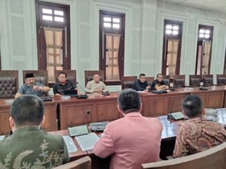 DPRD Kota Malang Fasilitasi Hearing Pemilik Tenant Korban Kebakaran Malang Plaza Dengan PT Hakim Sentausa, Kamis (21/03/2024) siang.