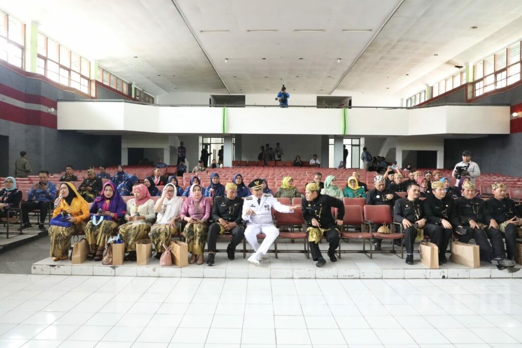 Telusuri Sejarah, Wahyu Hidayat Ajak Napak Tilas di Peringatan HUT Kota Malang. (Sumber Prokompim)