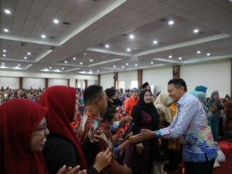 Pj. Wali Kota Malang, Wahyu Hidayat hadiri halalbihalal bersama keluarga besar Dinas Pendidikan dan Kebudayaan Kota Malang. (ist)