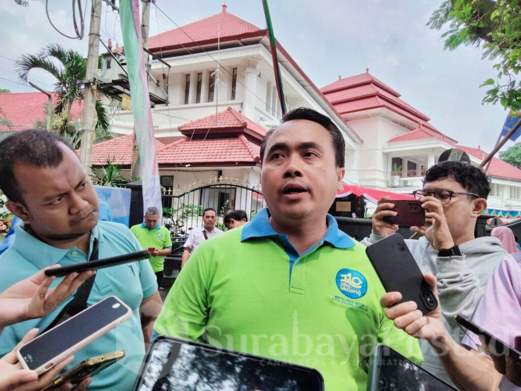 Kepala Disnaker-PMPTSP Kota Malang yang juga sebagai Ketua pelaksanaan lomba, Arif Tri Sastyawan memberikan keterangan kepada wartawan