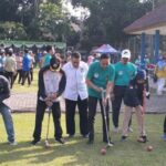 Pj Wali Kota Malang, Wahyu Hidayat saat membuka Turnamen Gateball, Sabtu 18 Mei 2024. (istimewa)